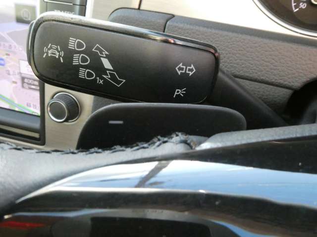 フォルクスワーゲン ゴルフ ＴＳＩ　コンフォートライン H27年 (関東) 99