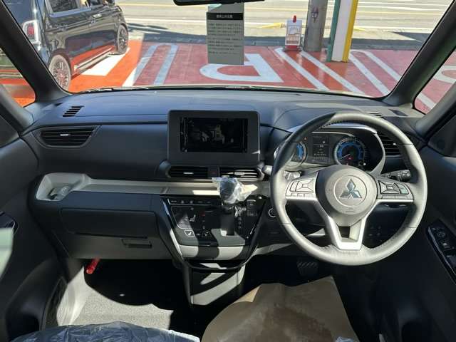 三菱 デリカ　ミニ ６６０ Ｔ プレミアム ４ＷＤ R7年 (東海) 99