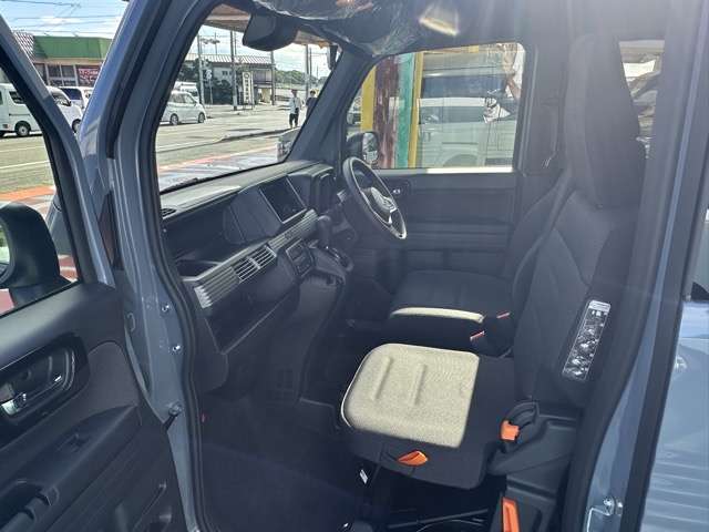 ホンダ Ｎ−ＶＡＮ ６６０ ファン R7年 (東海) 99