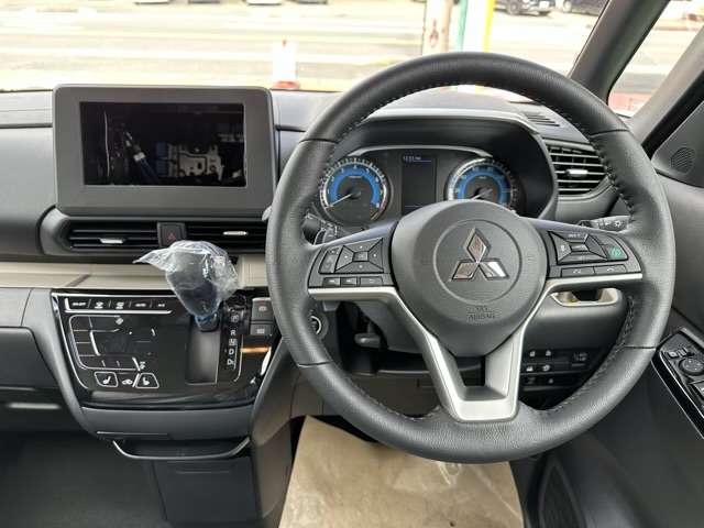 三菱 デリカ　ミニ ６６０ Ｔ プレミアム ４ＷＤ R7年 (東海) 99