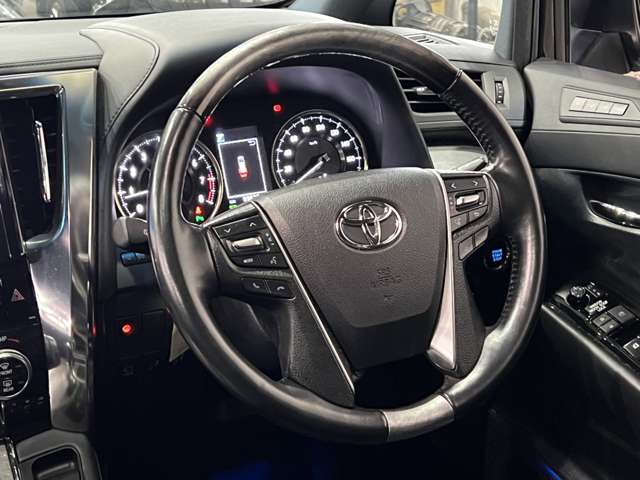 トヨタ アルファード ３．５ エグゼクティブ ラウンジ Ｓ H30年 (関東) 99