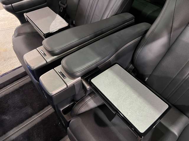 トヨタ アルファード ３．５ エグゼクティブ ラウンジ Ｓ H30年 (関東) 99