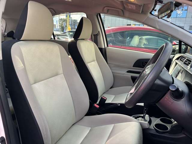 トヨタ アクア １．５ Ｓ H26年 (東北) 99