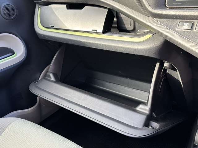 トヨタ アクア １．５ Ｓ H26年 (東北) 99