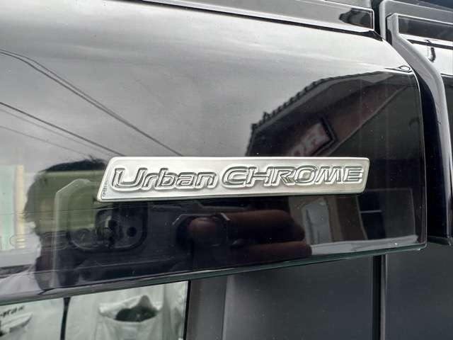 日産 デイズ ６６０ ハイウェイスターＧターボ アーバンクロム R6年 (東海) 99