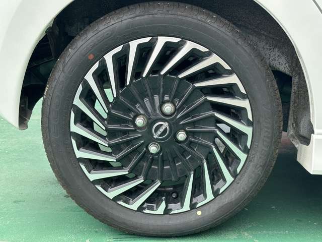 日産 デイズ ６６０ ハイウェイスターＧターボ アーバンクロム R6年 (東海) 99