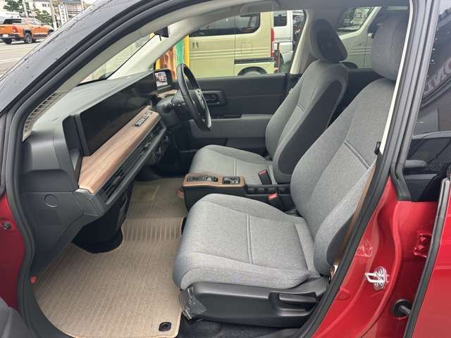 ホンダ Ｈｏｎｄａ　ｅ アドバンス R2年 (東海) 99