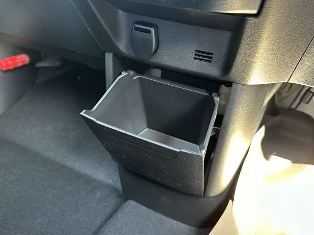 三菱 デリカ　ミニ ６６０ Ｇ プレミアム ４ＷＤ R6年 (東海) 99