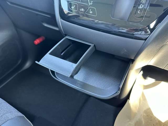 三菱 デリカ　ミニ ６６０ Ｇ プレミアム ４ＷＤ R6年 (東海) 99