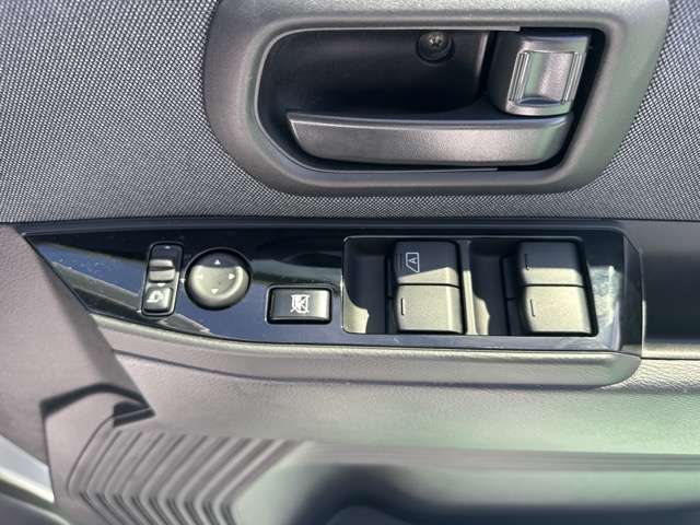 日産 サクラ Ｘ R6年 (東海) 99