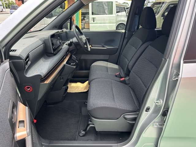 日産 サクラ Ｘ R5年 (東海) 99