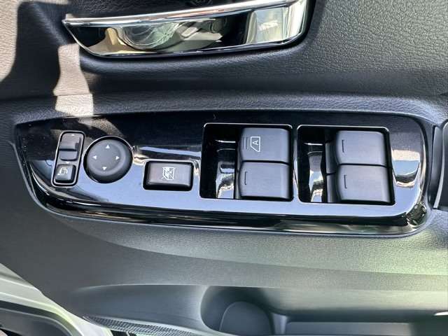 三菱 デリカ　ミニ ６６０ Ｇ プレミアム ４ＷＤ R7年 (東海) 99