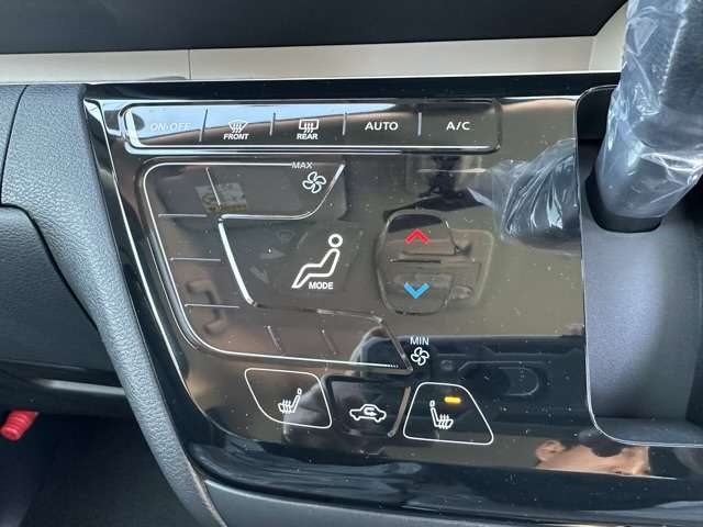 三菱 デリカ　ミニ ６６０ Ｇ プレミアム ４ＷＤ R7年 (東海) 99