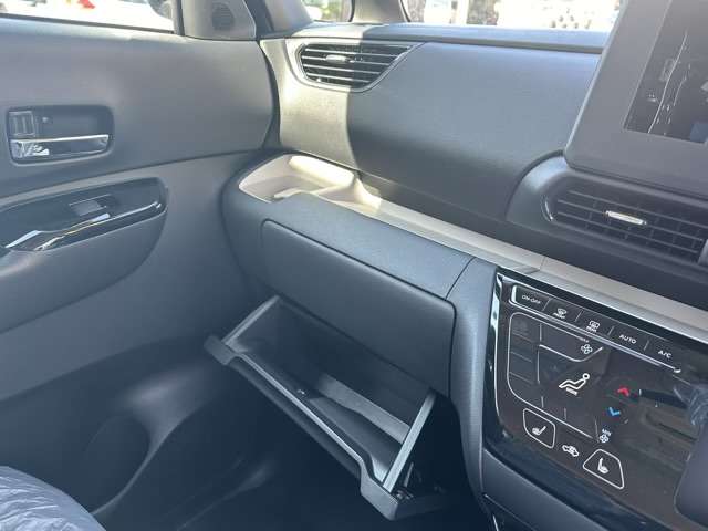 三菱 デリカ　ミニ ６６０ Ｇ プレミアム ４ＷＤ R7年 (東海) 99