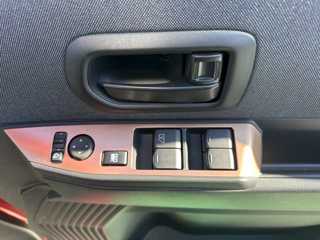 日産 サクラ Ｇ R5年 (東海) 99