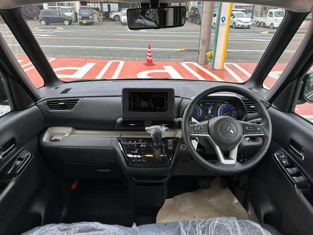 三菱 デリカ　ミニ ６６０ Ｔ プレミアム ４ＷＤ R6年 (東海) 99