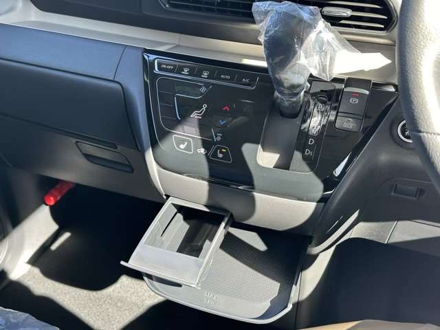 三菱 デリカ　ミニ ６６０ Ｔ プレミアム ４ＷＤ R6年 (東海) 99