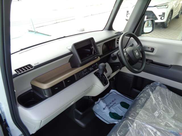 ホンダ Ｎ　ＢＯＸ ６６０ R7年 () 99