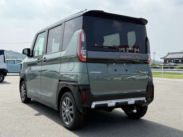 三菱 デリカ　ミニ ６６０ Ｔ プレミアム ４ＷＤ R6年 (中国) 99