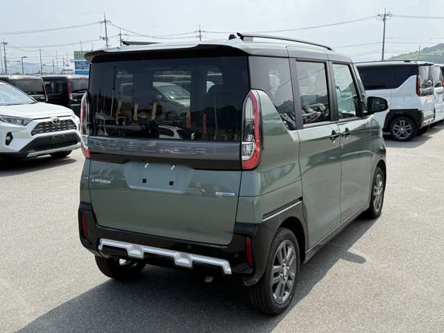 三菱 デリカ　ミニ ６６０ Ｔ プレミアム ４ＷＤ R6年 (中国) 99