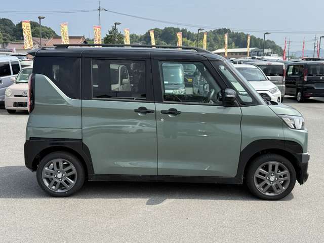 三菱 デリカ　ミニ ６６０ Ｔ プレミアム ４ＷＤ R6年 (中国) 99