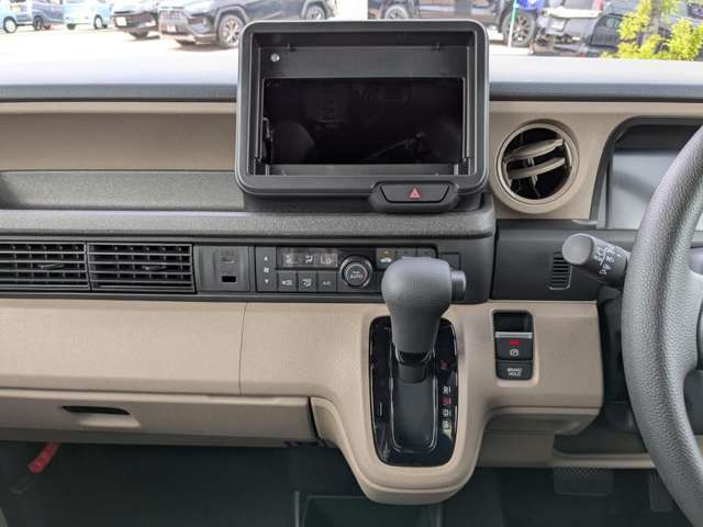 ホンダ Ｎ　ＢＯＸ ジョイ ６６０ ２トーン R7年 (九州・沖縄) 99