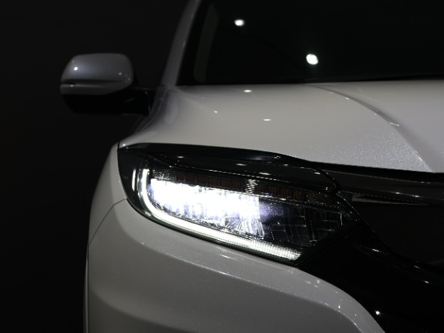 ホンダ ヴェゼル １．５ ハイブリッド Ｚ ホンダセンシング ４ＷＤ R2年 (関東) 99