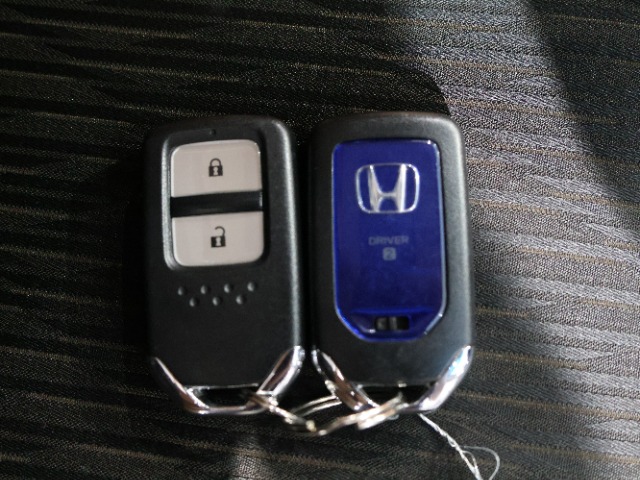 ホンダ ヴェゼル １．５ ハイブリッド Ｚ ホンダセンシング ４ＷＤ R2年 (関東) 99