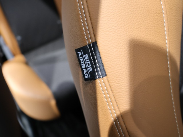 ホンダ ヴェゼル １．５ ハイブリッド Ｚ ホンダセンシング ４ＷＤ R2年 (関東) 99