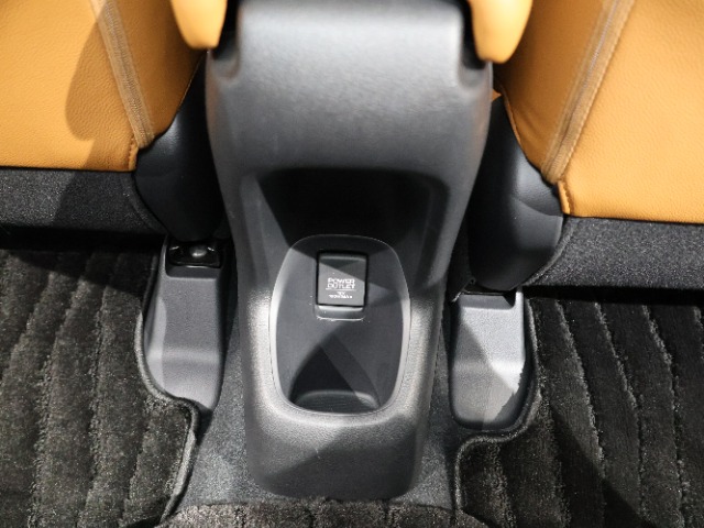 ホンダ ヴェゼル １．５ ハイブリッド Ｚ ホンダセンシング ４ＷＤ R2年 (関東) 99