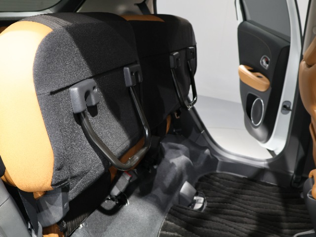 ホンダ ヴェゼル １．５ ハイブリッド Ｚ ホンダセンシング ４ＷＤ R2年 (関東) 99