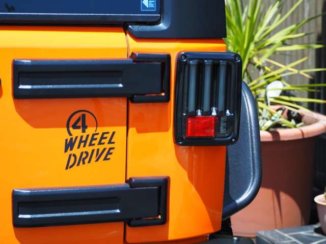 ジープ ラングラー　アンリミテッド アンリミテッド オレンジ ４ＷＤ H25年 (関東) 99