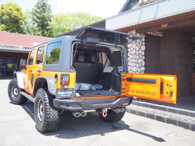 ジープ ラングラー　アンリミテッド アンリミテッド オレンジ ４ＷＤ H25年 (関東) 99