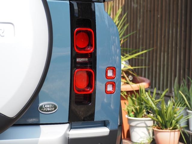 ランドローバー ディフェンダー １１０ ２．０Ｌ Ｐ３００ ４ＷＤ R2年 (関東) 99