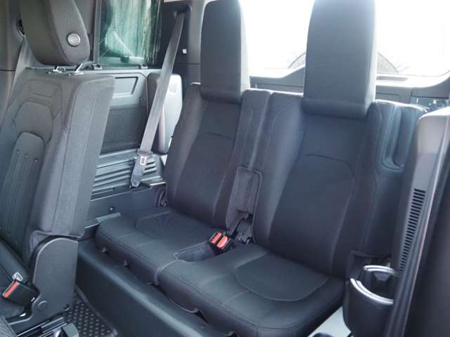 ランドローバー ディフェンダー １１０ ２．０Ｌ Ｐ３００ ４ＷＤ R2年 (関東) 99