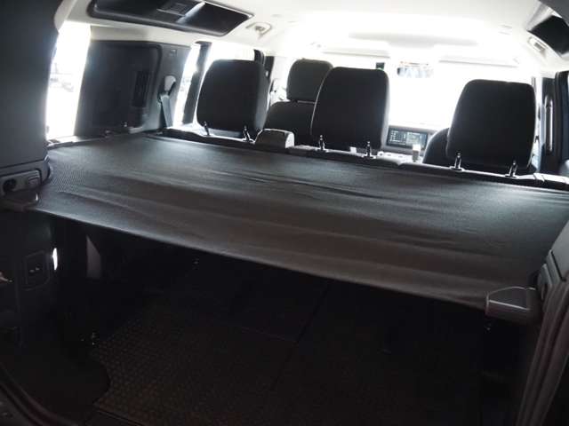 ランドローバー ディフェンダー １１０ ２．０Ｌ Ｐ３００ ４ＷＤ R2年 (関東) 99