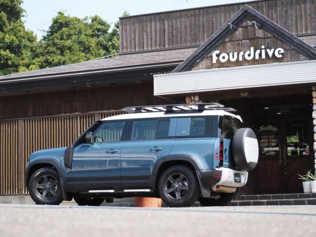 ランドローバー ディフェンダー １１０ ２．０Ｌ Ｐ３００ ４ＷＤ R2年 (関東) 99