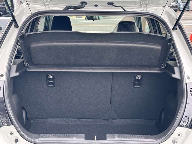 スズキ スイフト １．２ ハイブリッド ＭＺ R6年 (東海) 99