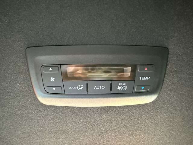 ホンダ ステップワゴン　ハイブリッド ２．０ Ｅ：ＨＥＶ スパーダ R7年 (東海) 99