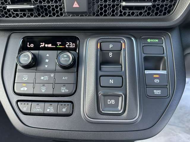 ホンダ ステップワゴン　ハイブリッド ２．０ Ｅ：ＨＥＶ スパーダ R7年 (東海) 99