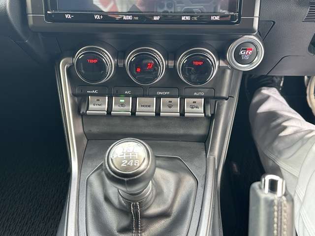 トヨタ ＧＲ８６ ２．４ ＳＺ R5年 (東海) 99