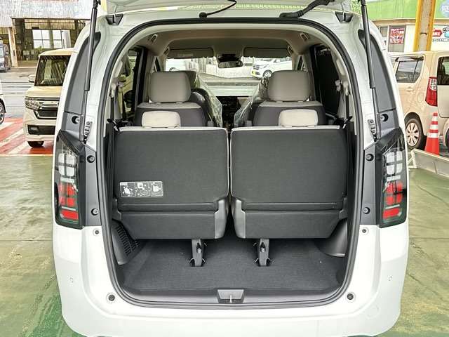 ホンダ フリード　ハイブリッド １．５ Ｅ：ＨＥＶ エアー R6年 (東海) 99