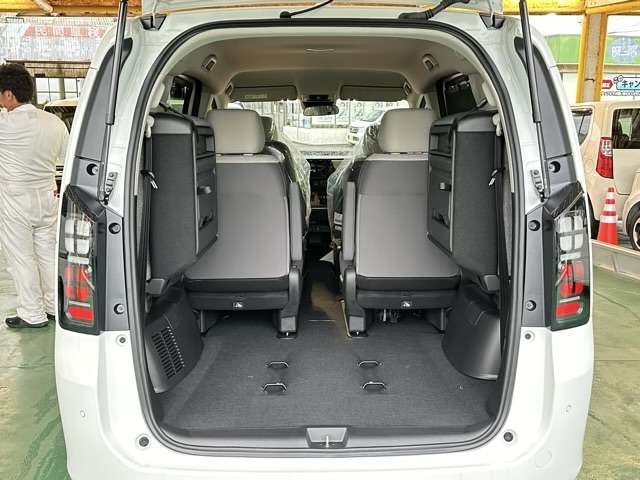 ホンダ フリード　ハイブリッド １．５ Ｅ：ＨＥＶ エアー R6年 (東海) 99