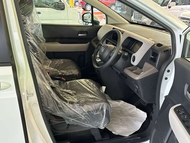 ホンダ フリード　ハイブリッド １．５ Ｅ：ＨＥＶ エアー R6年 (東海) 99