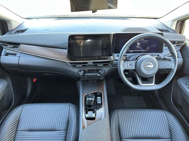 日産 ノートオーラ １．２ Ｇ レザーエディション R5年 (東海) 99