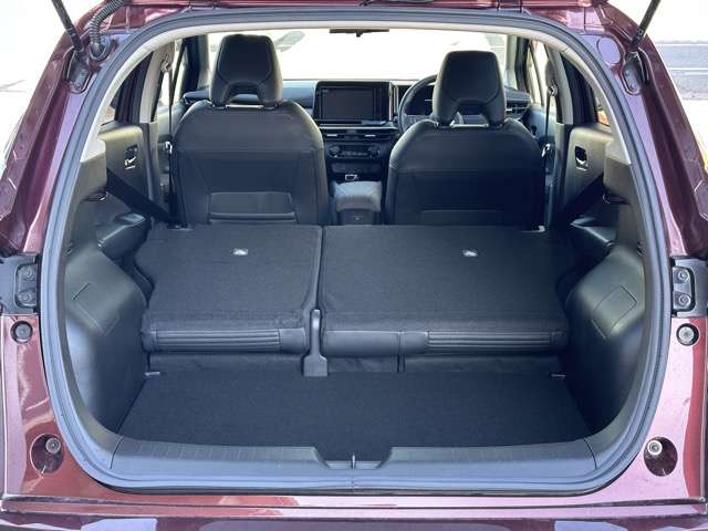 日産 ノートオーラ １．２ Ｇ レザーエディション R5年 (東海) 99