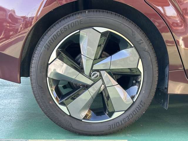 日産 ノートオーラ １．２ Ｇ レザーエディション R5年 (東海) 99