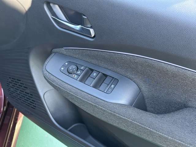 日産 ノートオーラ １．２ Ｇ レザーエディション R5年 (東海) 99