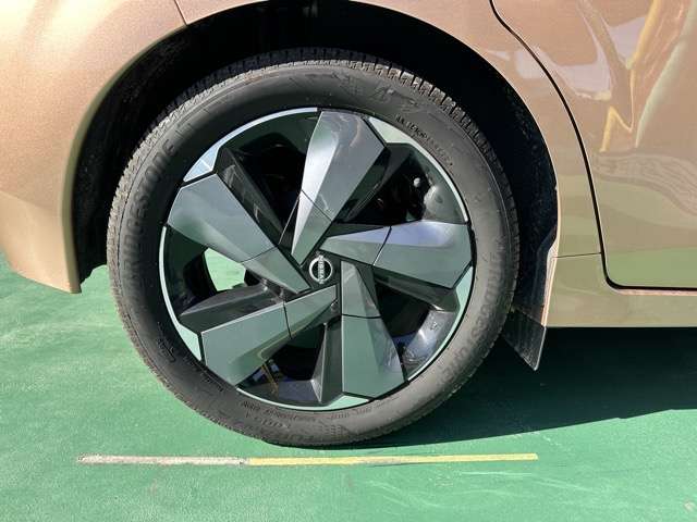 日産 ノートオーラ １．２ Ｇ レザーエディション R4年 (東海) 99