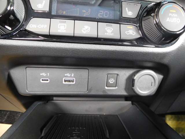 日産 ノート １．２ Ｘ R6年 (九州・沖縄) 99